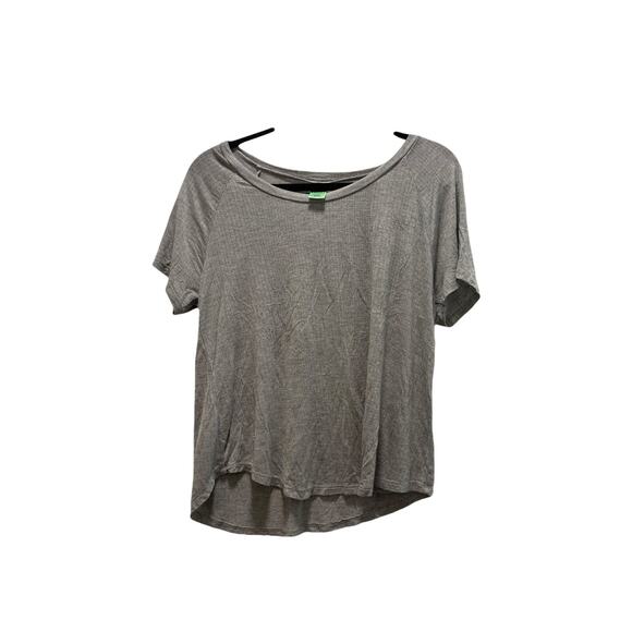 Honeydew Women’s Gray Tshirt Size Small Short Sleeve Stretch Relax Fit (319) - Picture 3 of 8
